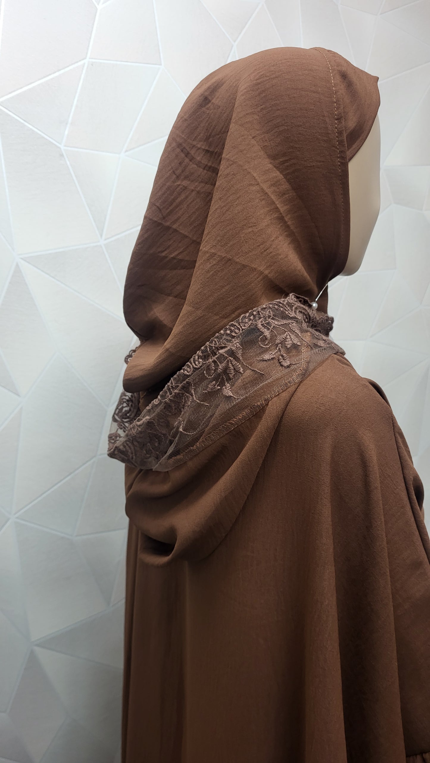 Abaya Amira