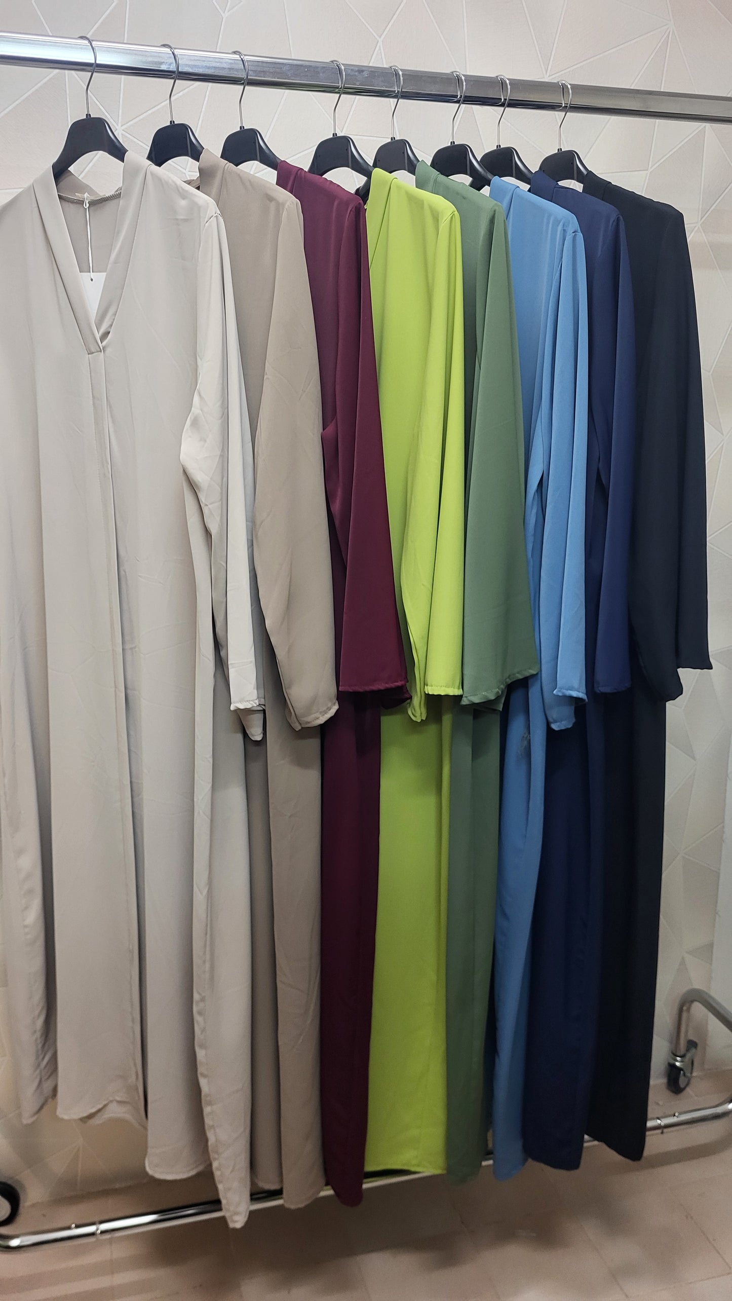 Abaya Lina