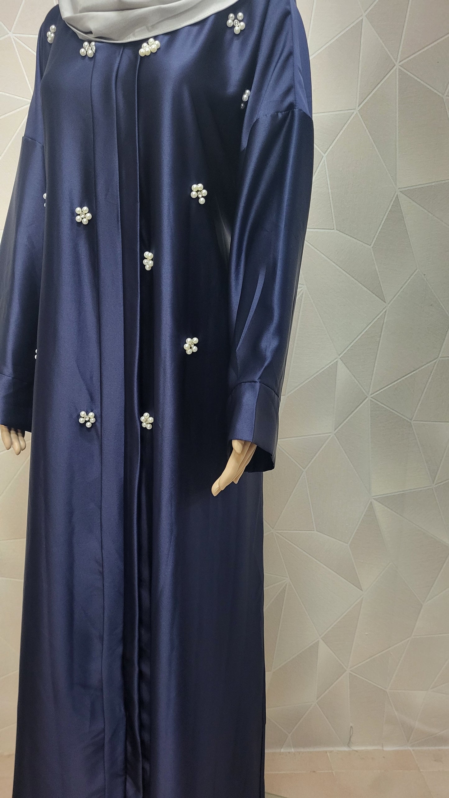 Abaya Hind