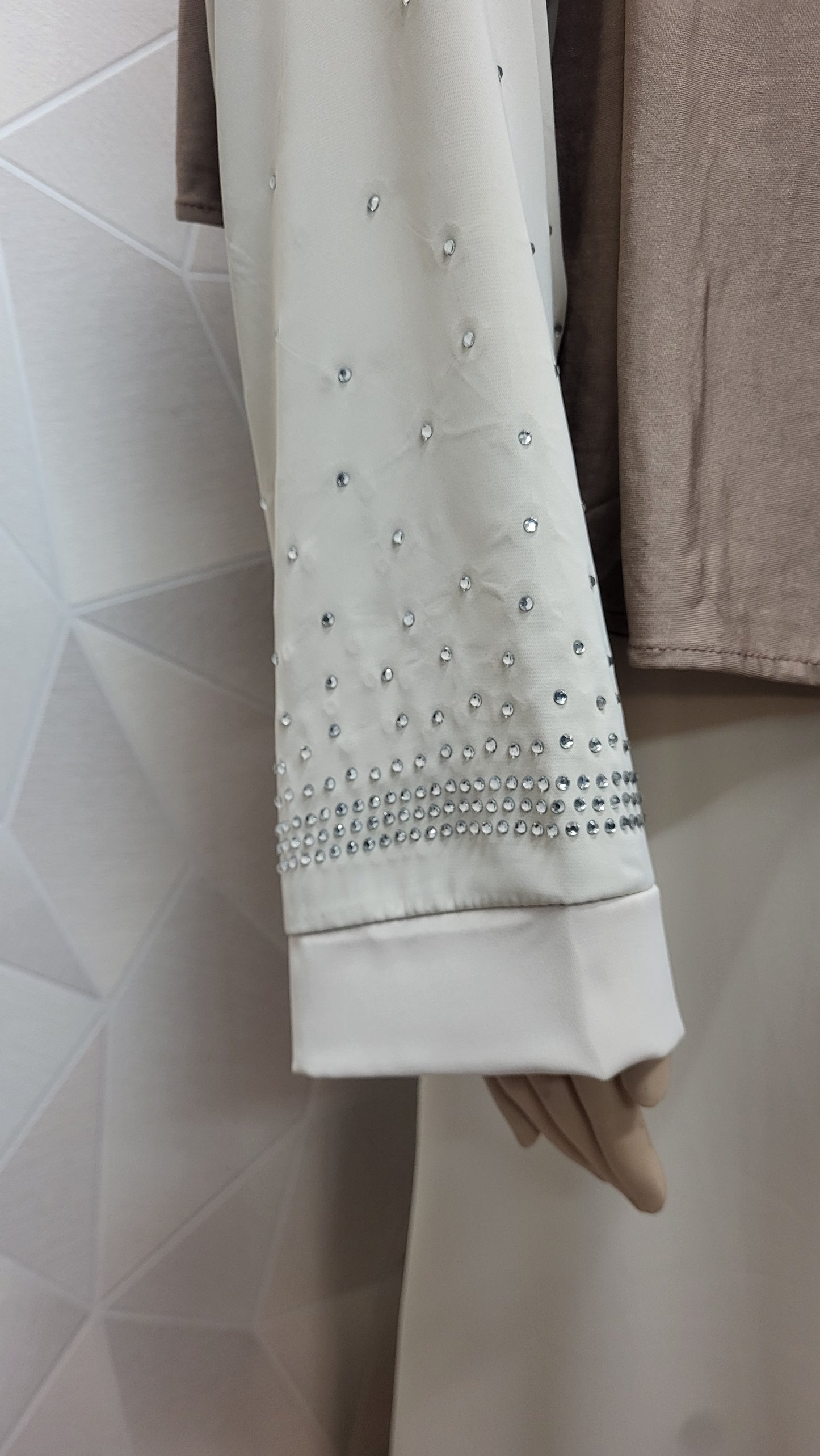 Abaya Bayan